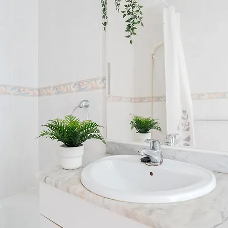 Apartment Nature Escape And Largest Pool Area