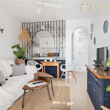 Nature Escape And Largest Pool Area Nerja